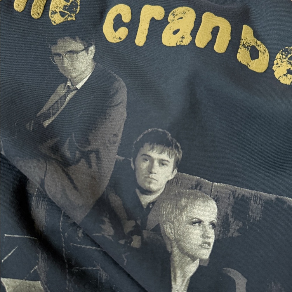 Daydreamer Cranberries Tee - Picture 4 of 4